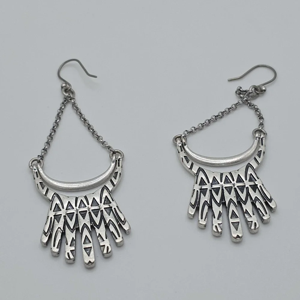 New!‎ LUCKY BRAND Fringe Earrings Etched Silver Tone Dangle Drop 3